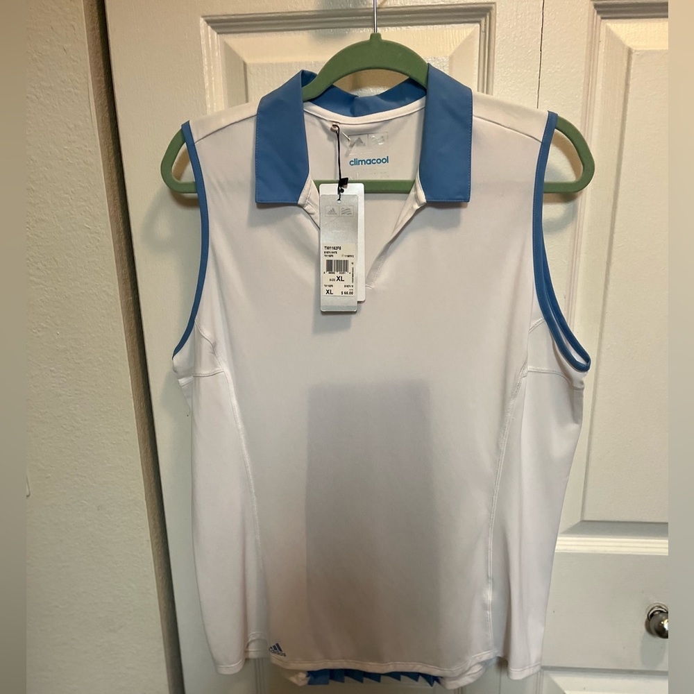 ADIDAS NWT AUTHENTIC CLIMACOOL WHITE & BLUE TRIM SLEEVELESS GOLF PLEATED BLOUSE